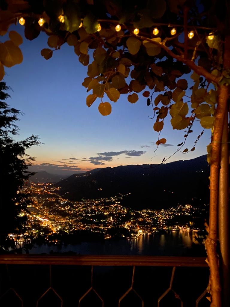 Lake Como Vacations - Casa di Emanuele B&B, Brunate